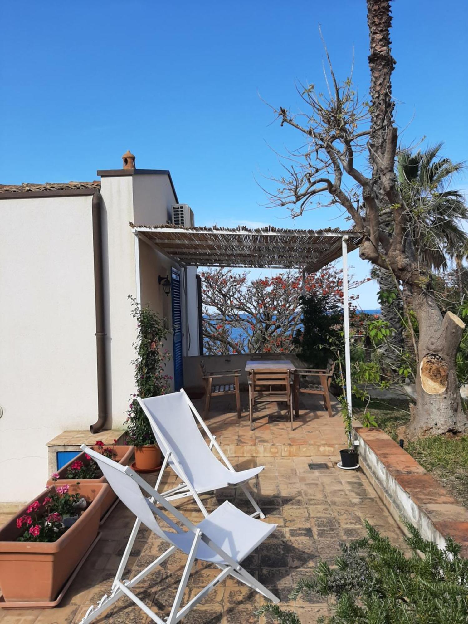 Appartamento In Villa Al Mare - Baia Di Arcile Brucoli Exterior photo